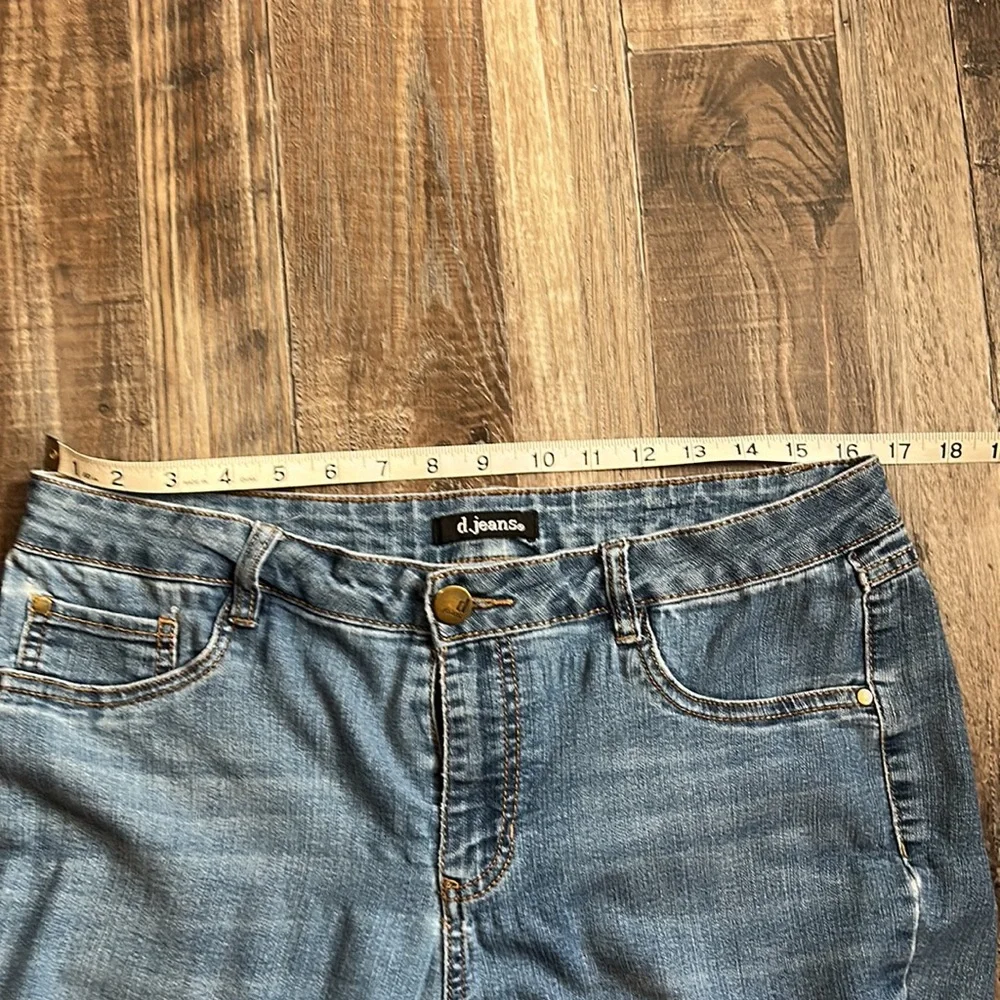 Broken in Super Soft Jeans - Picture 2 of 5